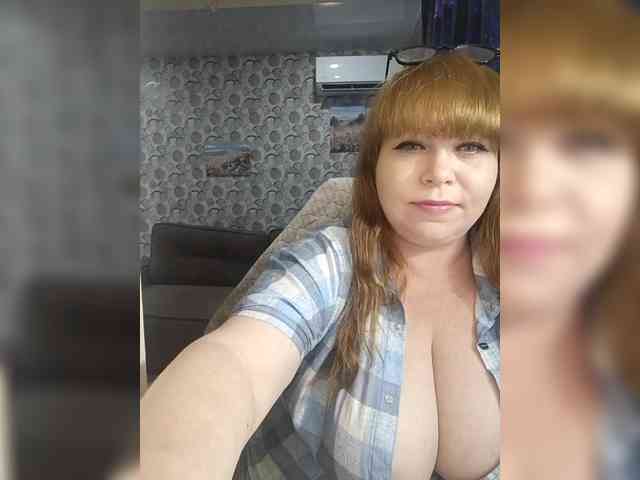 Svetlanka04 webcam