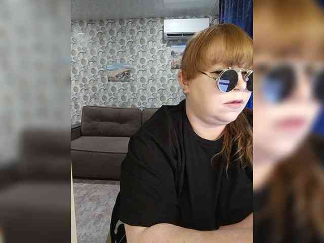 Svetlanka04 webcam