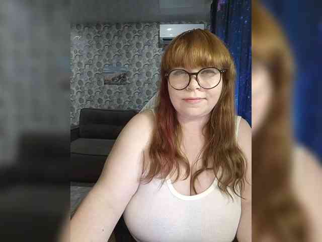 Svetlanka04 webcam