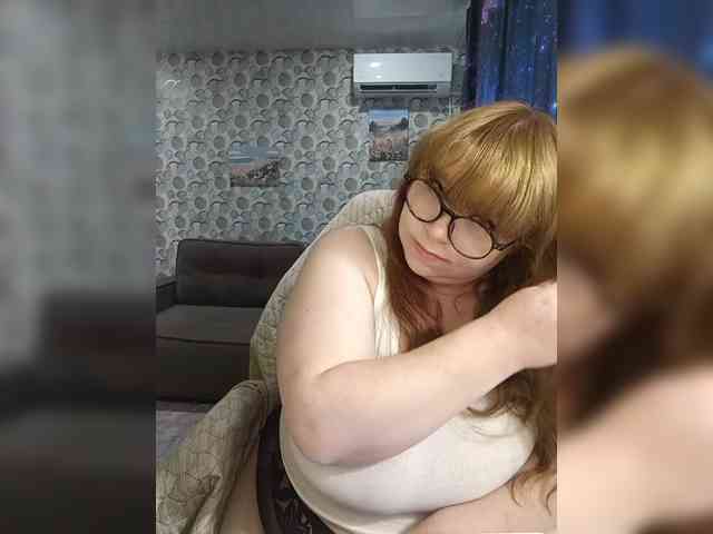 Svetlanka04 webcam