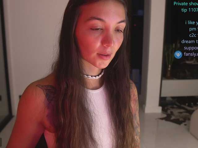 bongCinnamon live cam on BongaCams