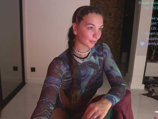 bongCinnamon live cam on BongaCams