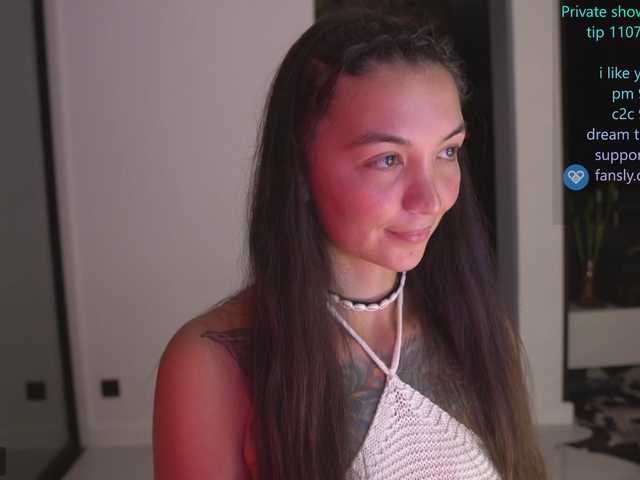 bongCinnamon live webcam show