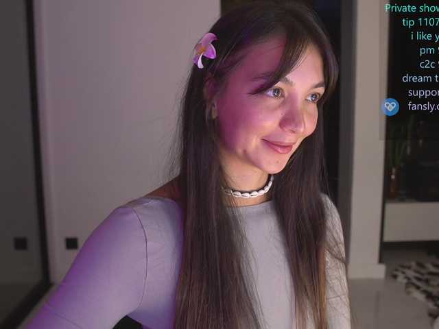 bongCinnamon live cam on BongaCams