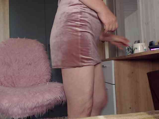 Kirsten888 webcam