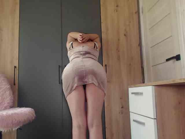 Kirsten888 webcam