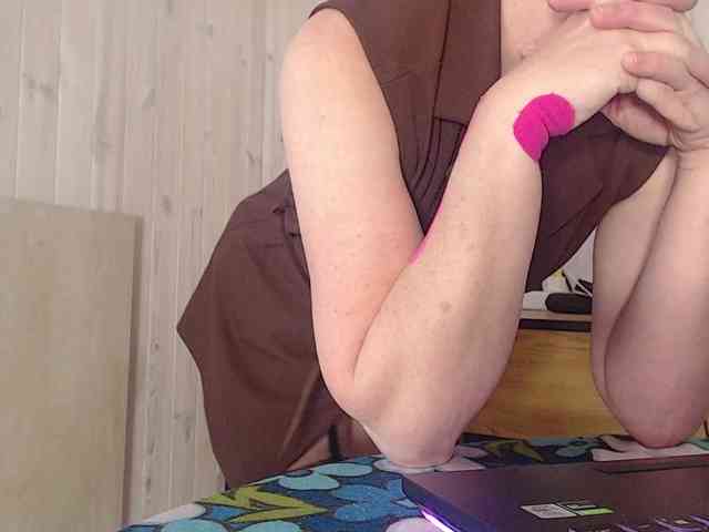 Kirsten888 webcam