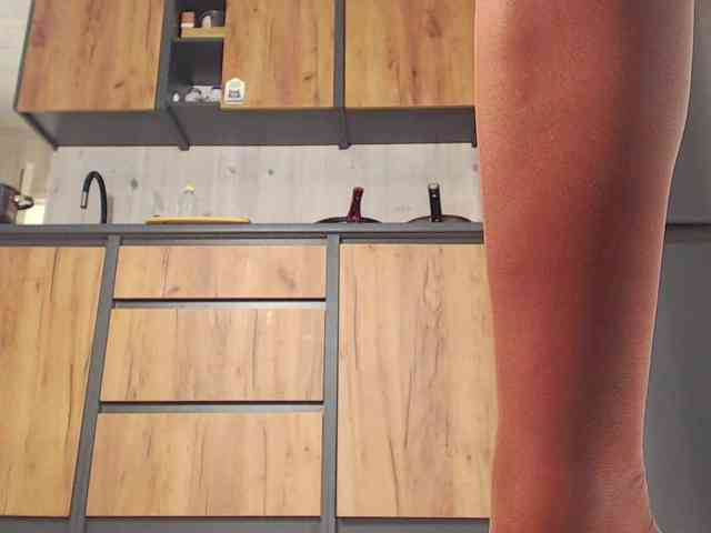 Kirsten888 webcam