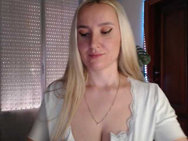 Alina-Lovely live cam preview