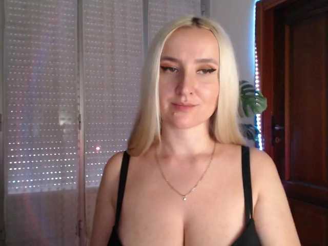 Alina-Lovely live cam preview