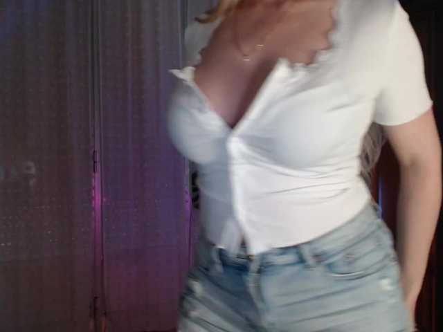 Alina-Lovely live cam