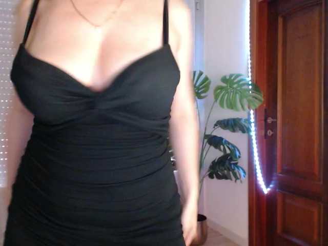 Alina-Lovely live webcam show