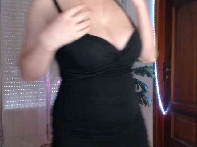 Alina-Lovely webcam