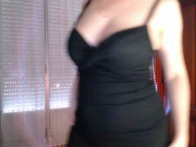 Alina-Lovely webcam