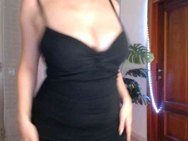 Alina-Lovely webcam