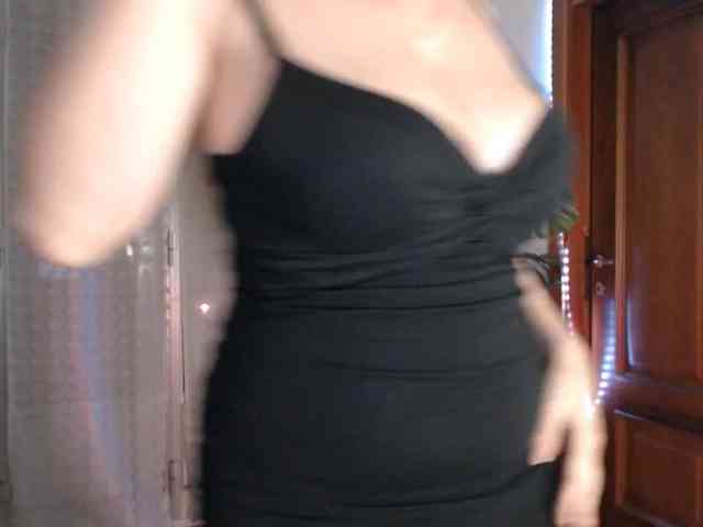 Alina-Lovely webcam