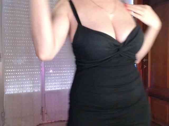Alina-Lovely webcam