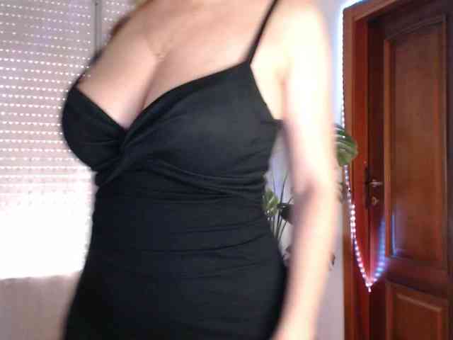 Alina-Lovely webcam