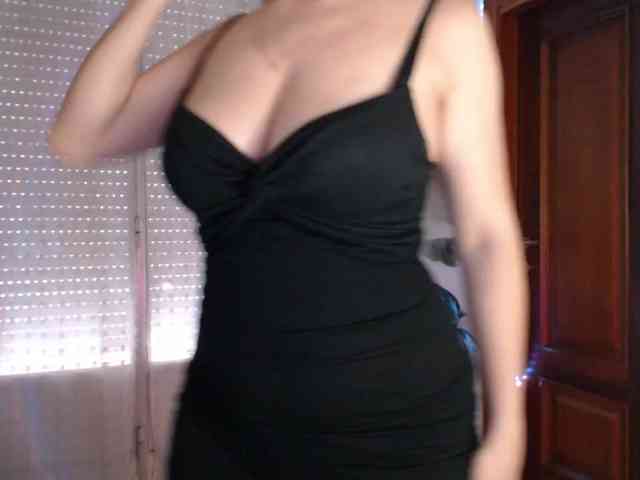 Alina-Lovely webcam