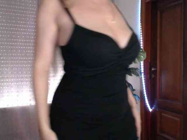 Alina-Lovely webcam