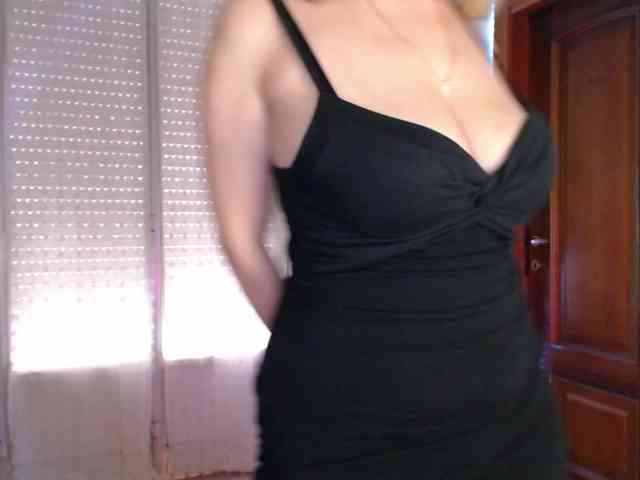 Alina-Lovely webcam
