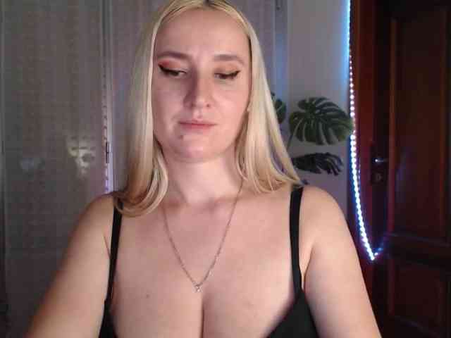 Modelo: Alina-Lovely