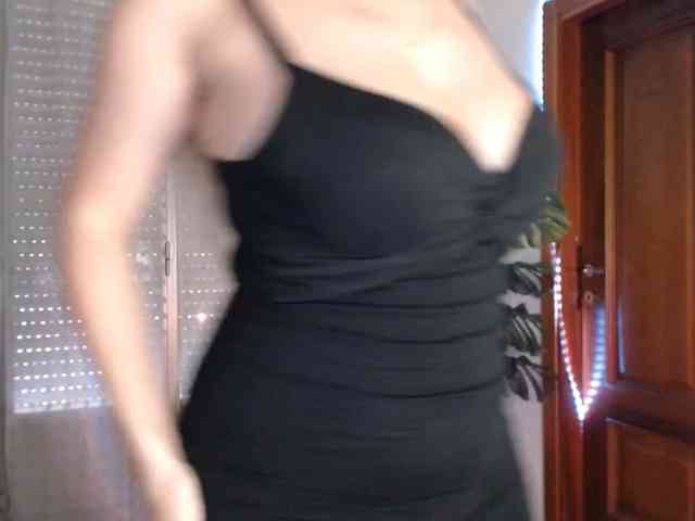 Alina-Lovely webcam