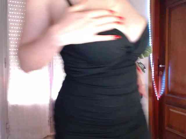 Alina-Lovely webcam