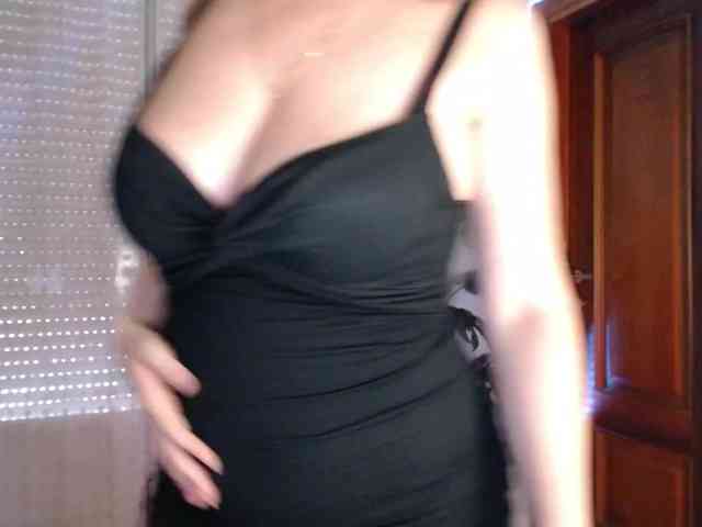 Alina-Lovely webcam