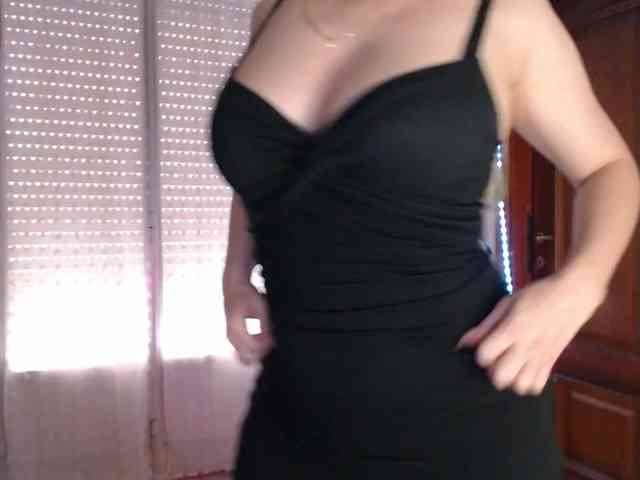 Alina-Lovely webcam