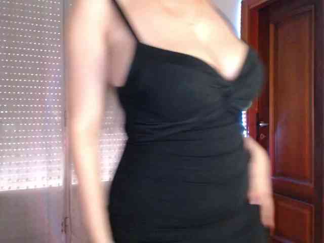 Alina-Lovely webcam