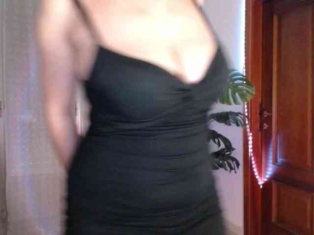 Alina-Lovely webcam