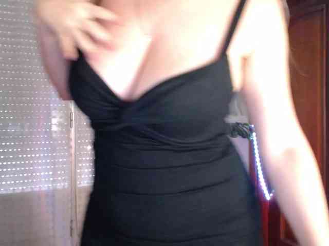 Alina-Lovely webcam