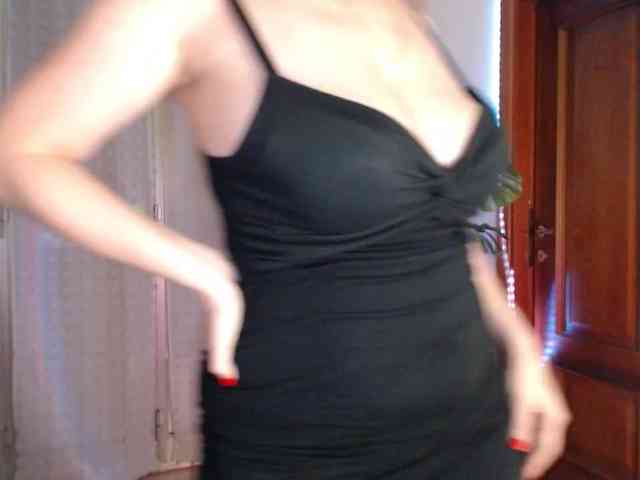 Alina-Lovely webcam
