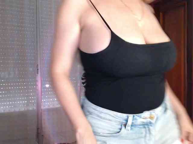 alina-lovely's live room