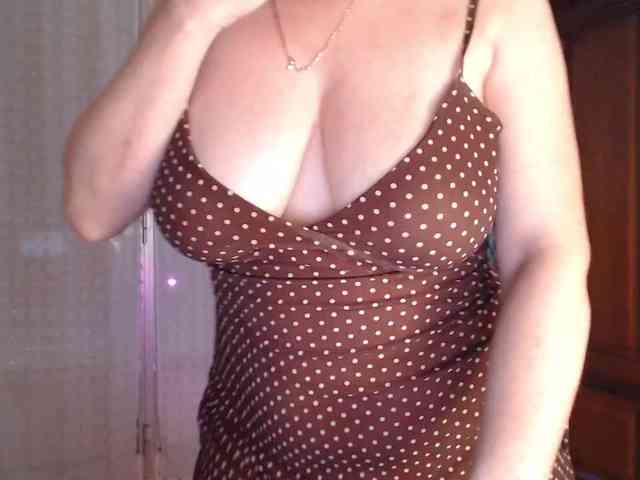 Alina-Lovely webcam