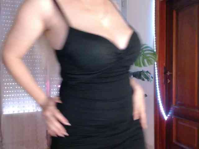 Alina-Lovely webcam