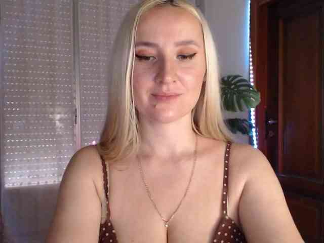 Alina-Lovely Alina-Lovely
