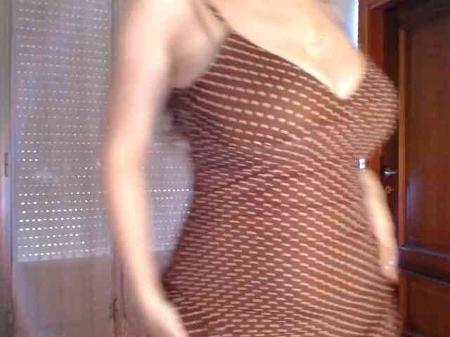 Alina-Lovely webcam
