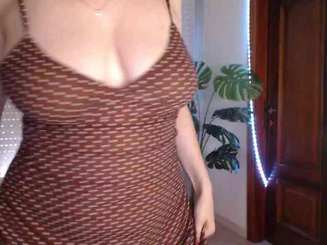 Alina-Lovely webcam