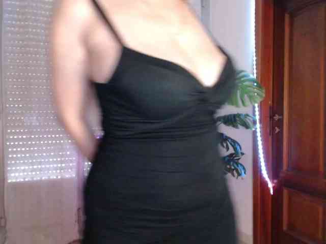 Alina-Lovely webcam