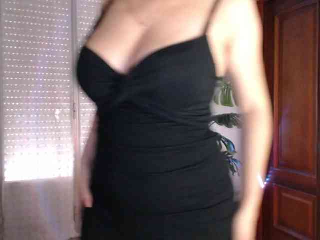 Alina-Lovely webcam