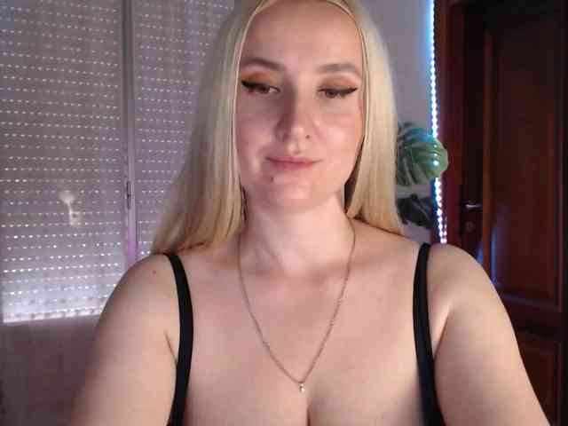 Alina-Lovely Alina-Lovely