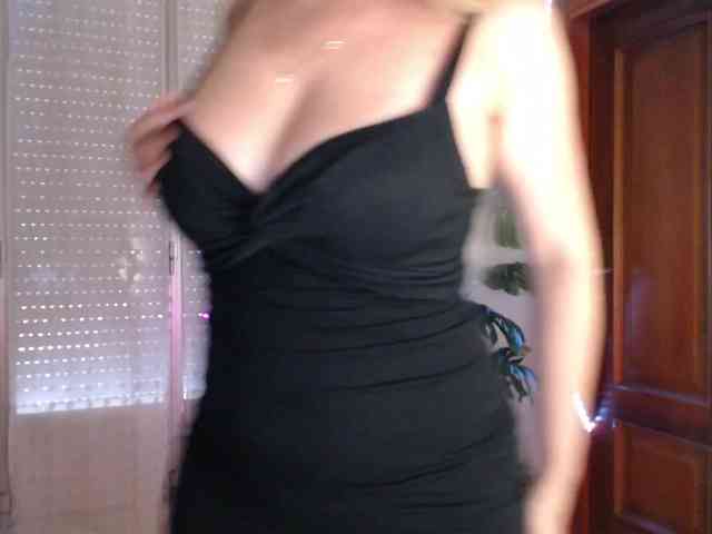 Alina-Lovely webcam
