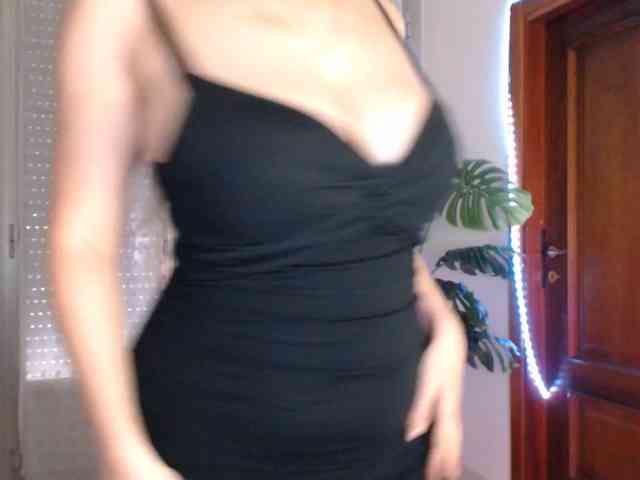 Alina-Lovely webcam
