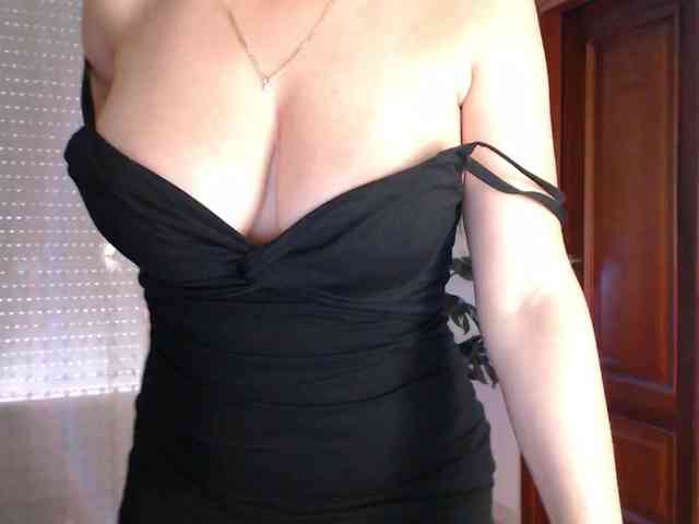 Alina-Lovely webcam
