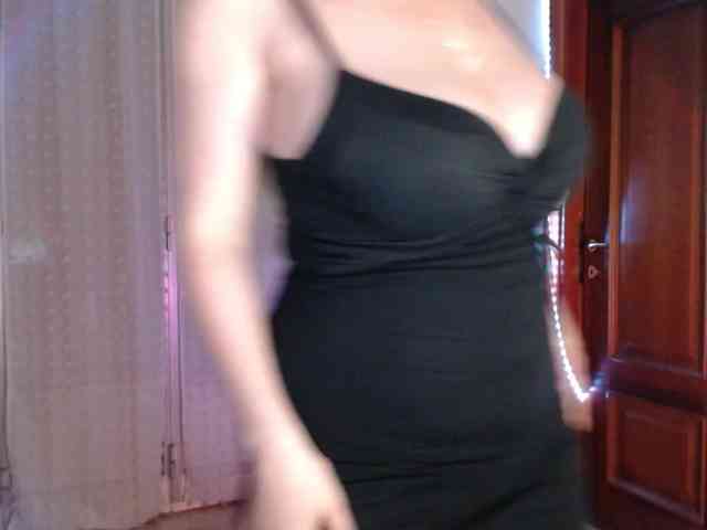Alina-Lovely webcam
