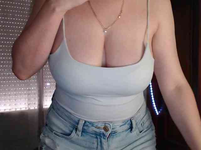 Alina-Lovely Alina-Lovely