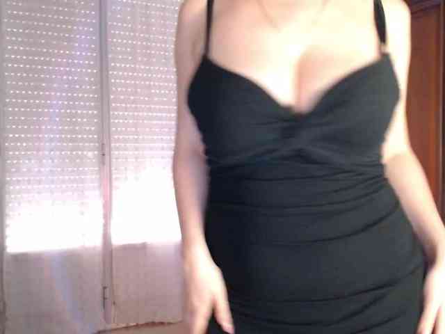 Alina-Lovely webcam
