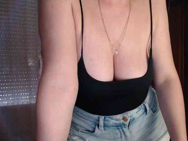 Alina-Lovely Alina-Lovely